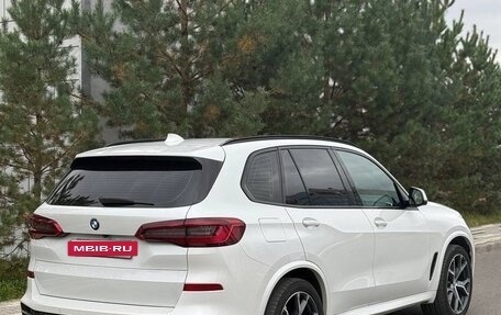 BMW X5, 2018 год, 7 300 000 рублей, 4 фотография