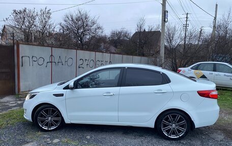 KIA Rio III рестайлинг, 2012 год, 1 100 000 рублей, 2 фотография