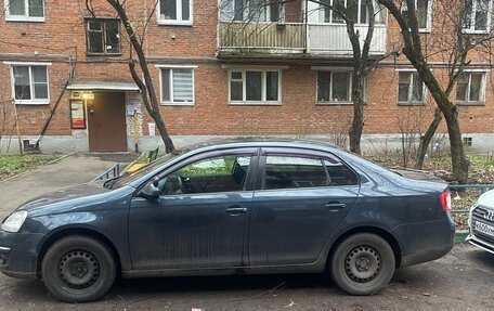 Volkswagen Jetta VI, 2009 год, 550 000 рублей, 4 фотография