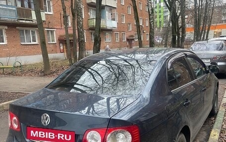 Volkswagen Jetta VI, 2009 год, 550 000 рублей, 2 фотография