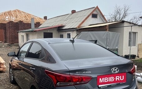 Hyundai Solaris II рестайлинг, 2021 год, 1 600 000 рублей, 2 фотография