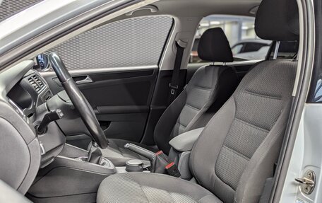 Volkswagen Jetta VI, 2011 год, 999 000 рублей, 11 фотография