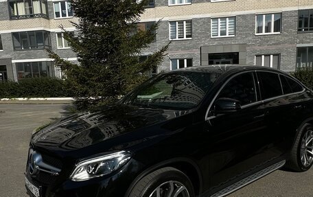 Mercedes-Benz GLE Coupe, 2016 год, 4 500 000 рублей, 3 фотография