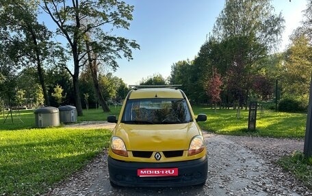 Renault Kangoo II рестайлинг, 2003 год, 245 000 рублей, 1 фотография