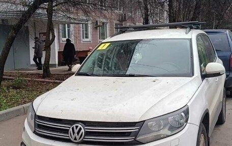 Volkswagen Tiguan I, 2013 год, 800 000 рублей, 1 фотография