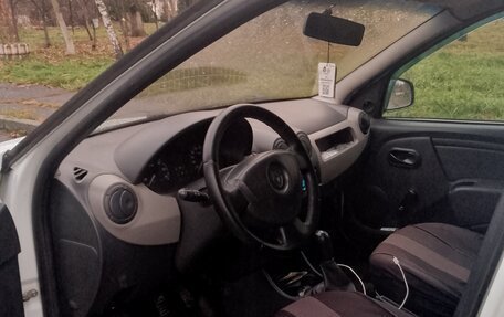 Renault Logan I, 2015 год, 320 000 рублей, 6 фотография