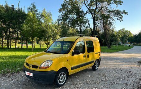 Renault Kangoo II рестайлинг, 2003 год, 245 000 рублей, 2 фотография