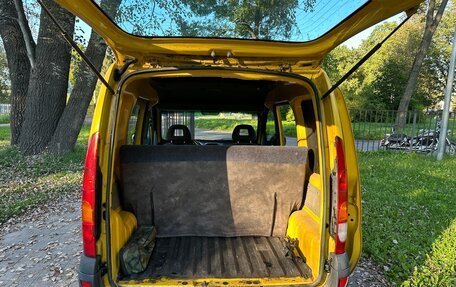 Renault Kangoo II рестайлинг, 2003 год, 245 000 рублей, 7 фотография