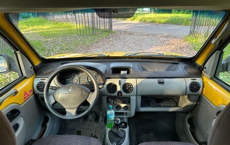 Renault Kangoo II рестайлинг, 2003 год, 245 000 рублей, 8 фотография