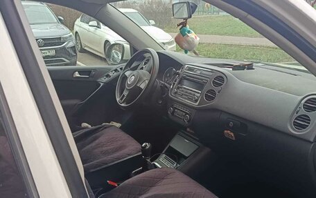 Volkswagen Tiguan I, 2013 год, 800 000 рублей, 5 фотография