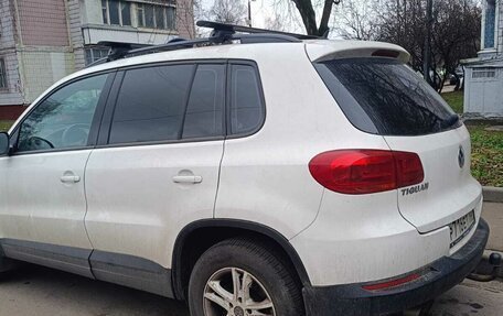 Volkswagen Tiguan I, 2013 год, 800 000 рублей, 3 фотография