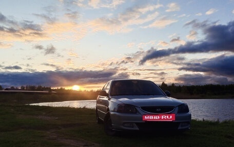 Hyundai Accent II, 2004 год, 350 000 рублей, 8 фотография