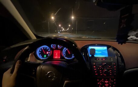 Opel Astra J, 2012 год, 875 000 рублей, 11 фотография