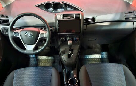 Toyota Verso I, 2014 год, 1 299 000 рублей, 9 фотография