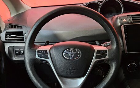 Toyota Verso I, 2014 год, 1 299 000 рублей, 12 фотография