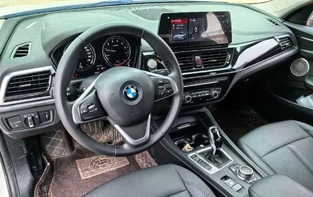 BMW 1 серия, 2022 год, 2 275 000 рублей, 10 фотография