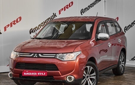 Mitsubishi Outlander III рестайлинг 3, 2012 год, 1 340 000 рублей, 4 фотография