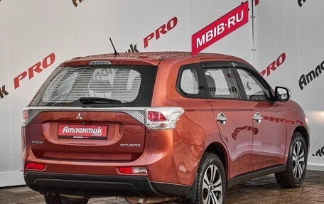 Mitsubishi Outlander III рестайлинг 3, 2012 год, 1 340 000 рублей, 9 фотография