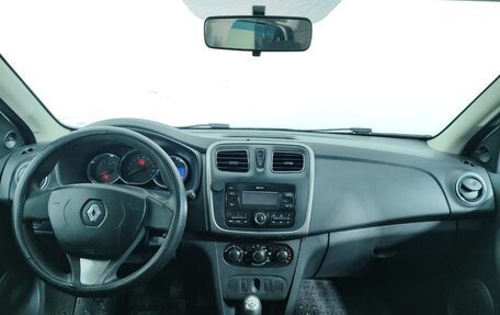 Renault Logan II, 2017 год, 430 000 рублей, 9 фотография