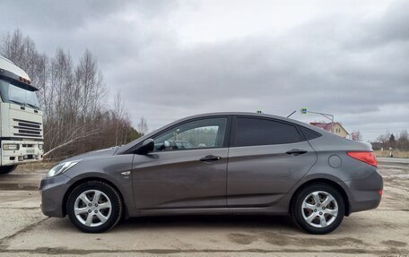 Hyundai Solaris II рестайлинг, 2013 год, 720 000 рублей, 3 фотография