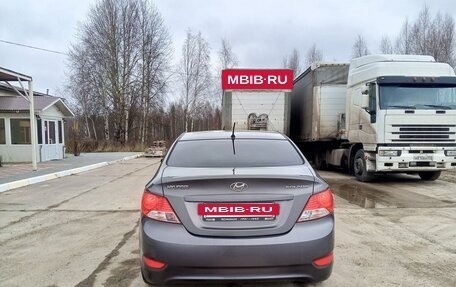 Hyundai Solaris II рестайлинг, 2013 год, 720 000 рублей, 5 фотография