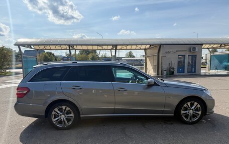 Mercedes-Benz E-Класс, 2011 год, 1 690 000 рублей, 6 фотография