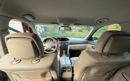 Mercedes-Benz E-Класс, 2011 год, 1 690 000 рублей, 20 фотография