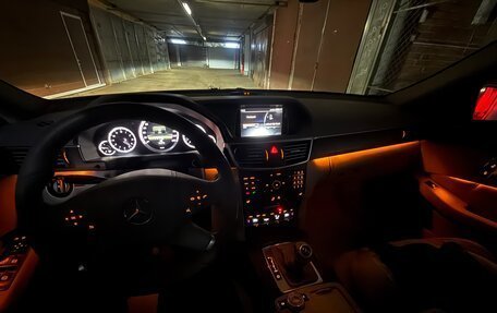 Mercedes-Benz E-Класс, 2011 год, 1 690 000 рублей, 25 фотография