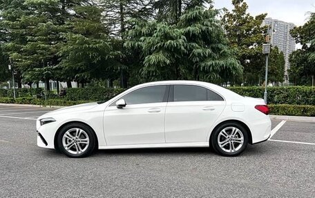 Mercedes-Benz A-Класс, 2022 год, 1 890 032 рублей, 4 фотография