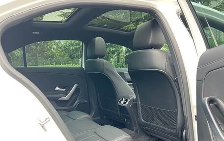 Mercedes-Benz A-Класс, 2022 год, 1 890 032 рублей, 11 фотография