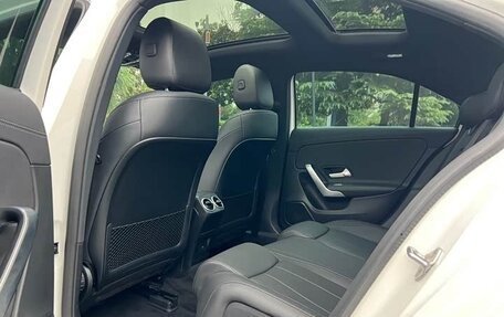 Mercedes-Benz A-Класс, 2022 год, 1 890 032 рублей, 9 фотография