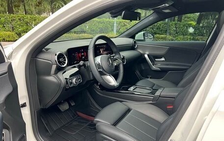 Mercedes-Benz A-Класс, 2022 год, 1 890 032 рублей, 8 фотография