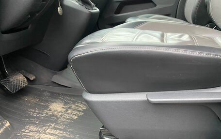 Volkswagen Multivan T6 рестайлинг, 2020 год, 7 100 000 рублей, 10 фотография