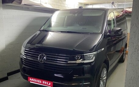 Volkswagen Multivan T6 рестайлинг, 2020 год, 7 100 000 рублей, 15 фотография