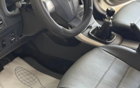 Toyota Corolla, 2011 год, 650 000 рублей, 3 фотография