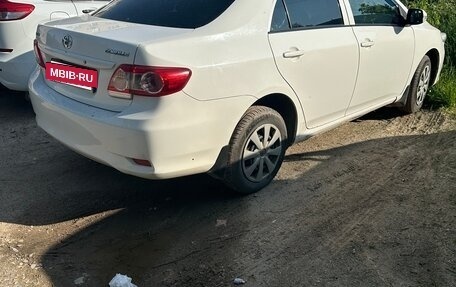 Toyota Corolla, 2011 год, 650 000 рублей, 6 фотография