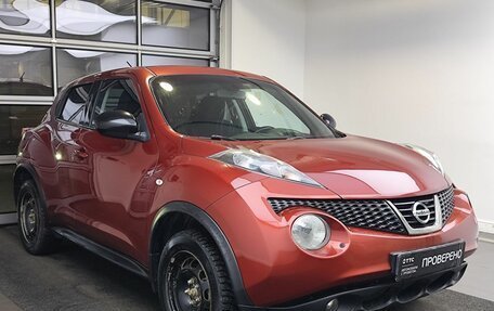 Nissan Juke II, 2013 год, 999 000 рублей, 3 фотография