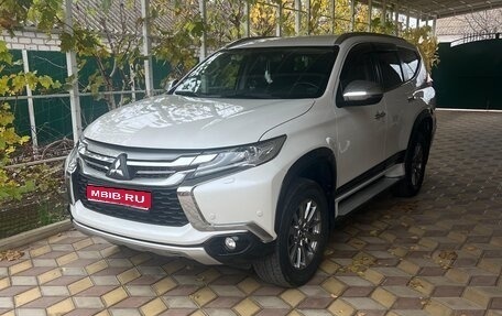 Mitsubishi Pajero Sport III рестайлинг, 2019 год, 3 080 000 рублей, 1 фотография
