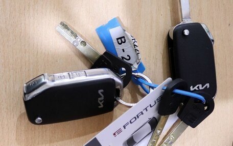 KIA cee'd III, 2022 год, 1 949 000 рублей, 21 фотография