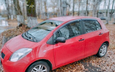 Toyota Yaris III рестайлинг, 2008 год, 390 000 рублей, 16 фотография