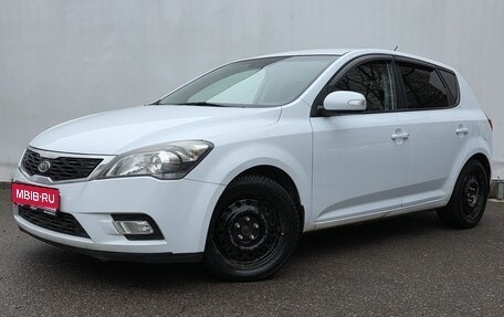 KIA cee'd I рестайлинг, 2011 год, 850 000 рублей, 1 фотография