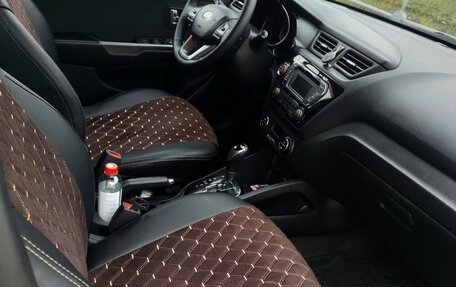 KIA Rio III рестайлинг, 2013 год, 860 000 рублей, 16 фотография