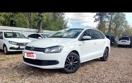 Volkswagen Polo VI (EU Market), 2015 год, 810 000 рублей, 4 фотография