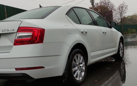 Skoda Octavia, 2018 год, 2 300 000 рублей, 2 фотография