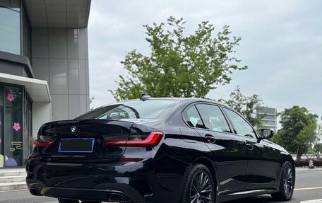 BMW 3 серия, 2022 год, 2 650 000 рублей, 5 фотография