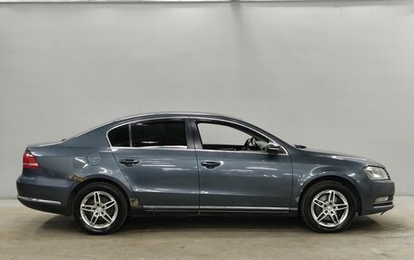 Volkswagen Passat B7, 2011 год, 921 000 рублей, 4 фотография