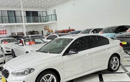 BMW 1 серия, 2022 год, 2 410 000 рублей, 3 фотография