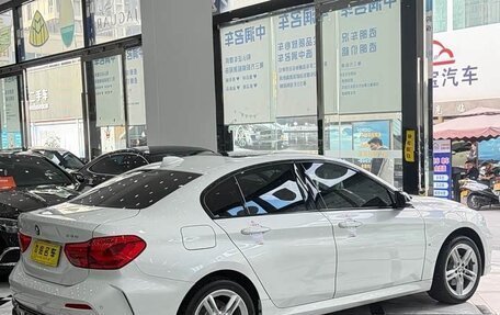 BMW 1 серия, 2022 год, 2 410 000 рублей, 5 фотография