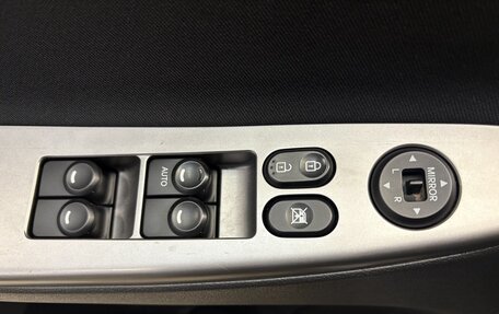 Hyundai Solaris II рестайлинг, 2016 год, 1 120 000 рублей, 8 фотография