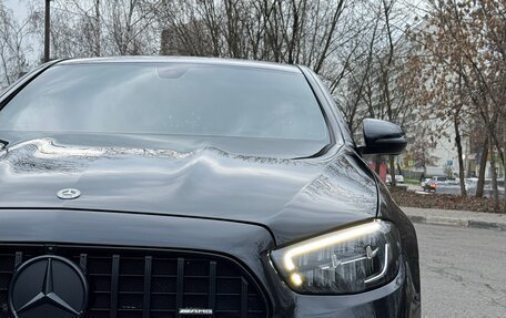 Mercedes-Benz E-Класс, 2021 год, 3 170 000 рублей, 12 фотография
